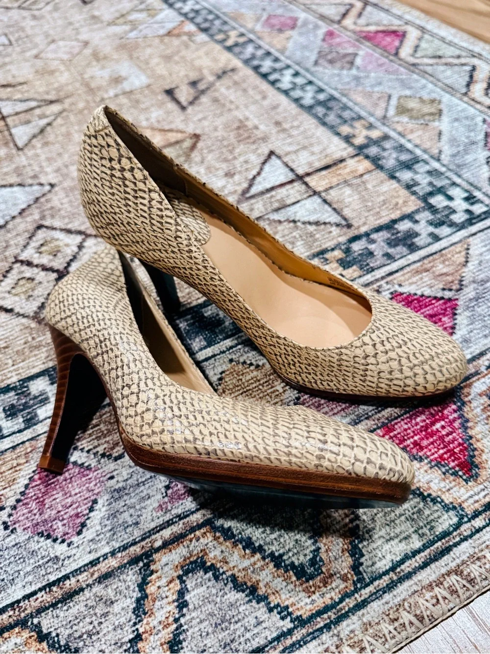 Cole Haan Snakeskin Heels (Nike Air) size 6